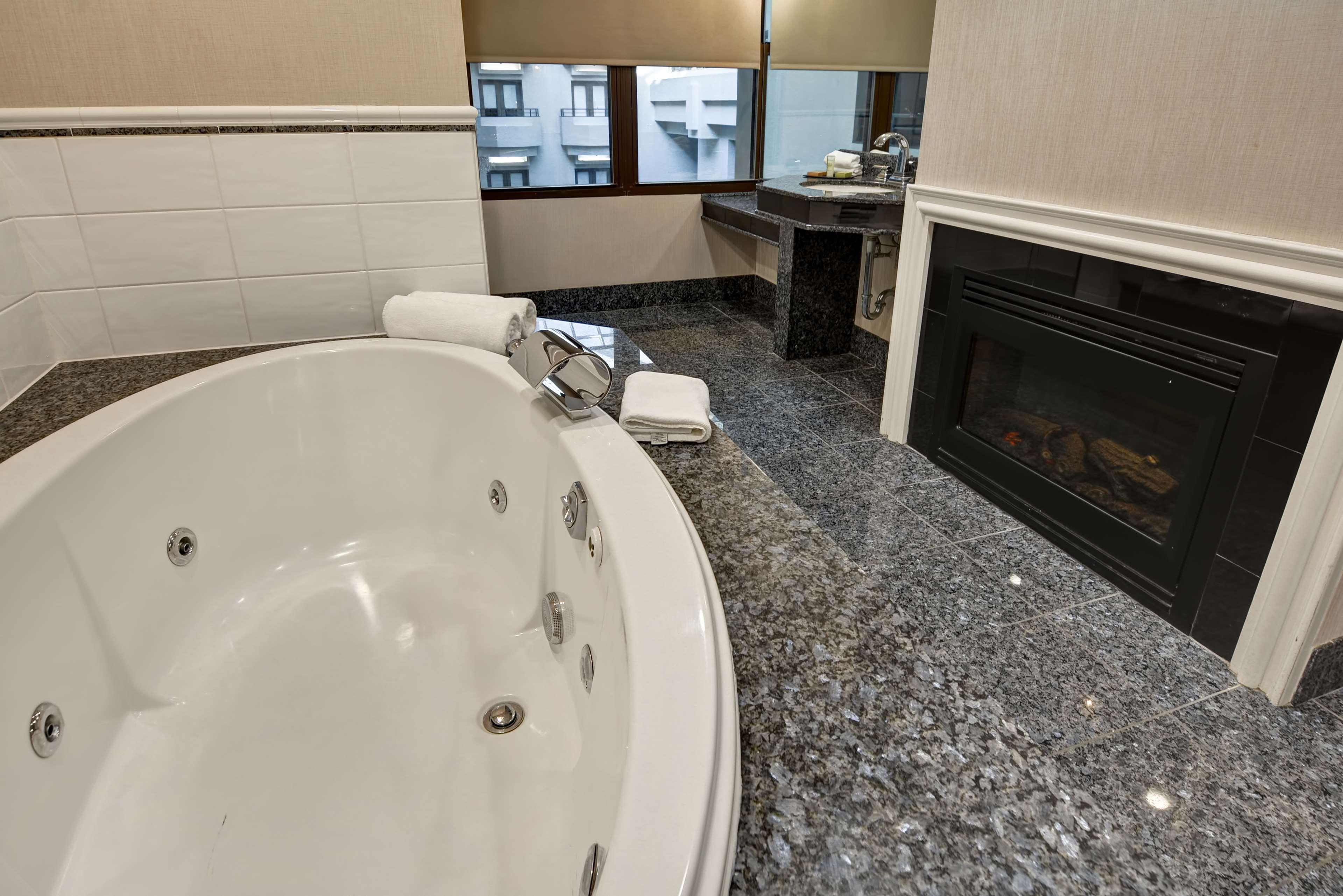 The Cincinnatian Curio Collection By Hilton Exterior foto
